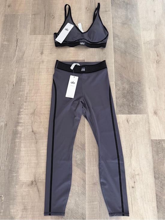 ALO Yoga Pants - ALO Yoga Airlift Medium Gray/Black Trim Leggings & Bra Sculpting Gym Set NWT